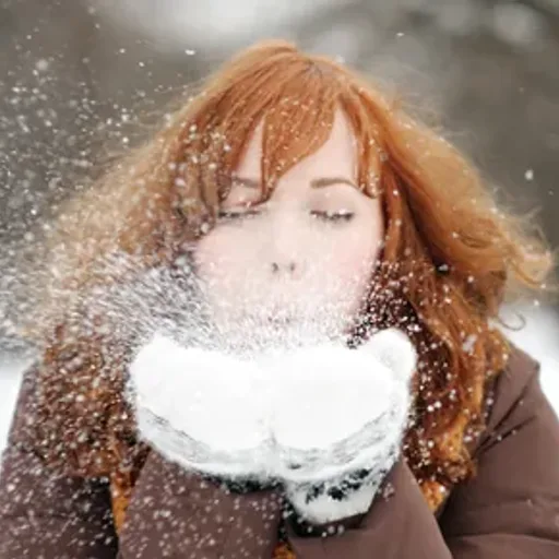 Snow Kissed Mittens